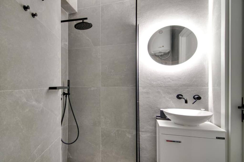 Myplace Premium Apartments Ioannina Exterior photo